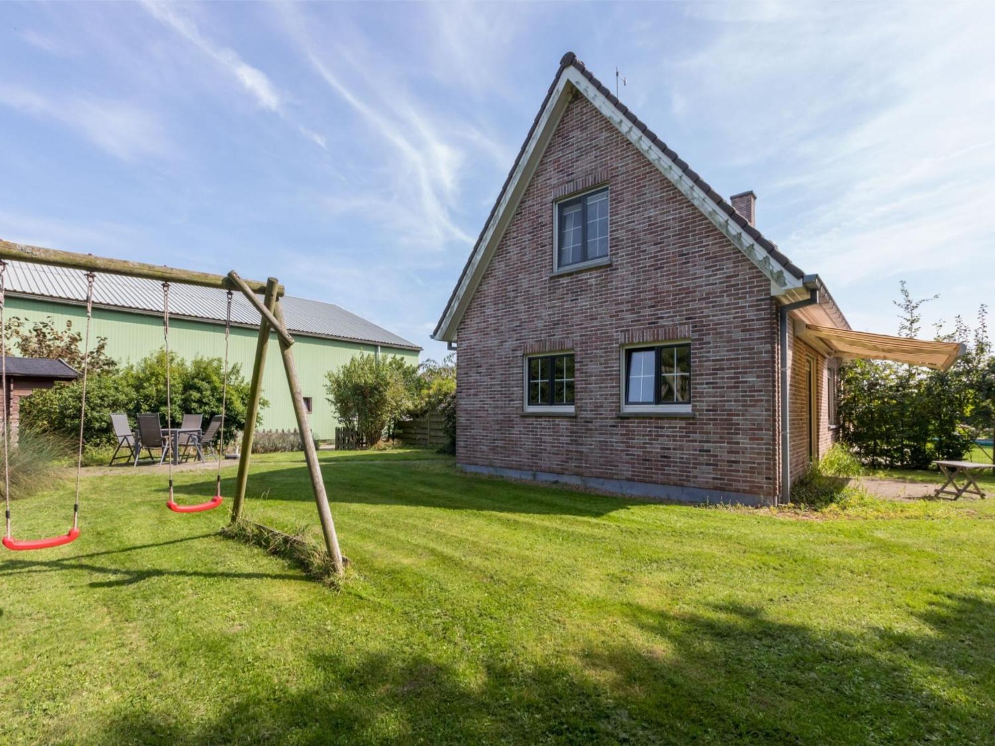 Semi Detached House In About 800 Meters From The Vakantiehuis Vrouwenpolder