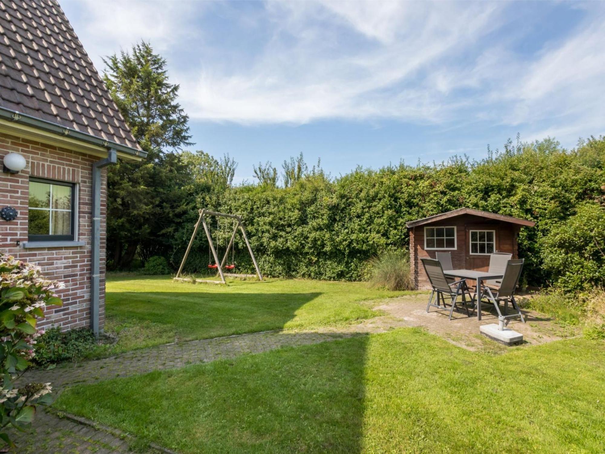 Semi Detached House In About 800 Meters From The Vakantiehuis