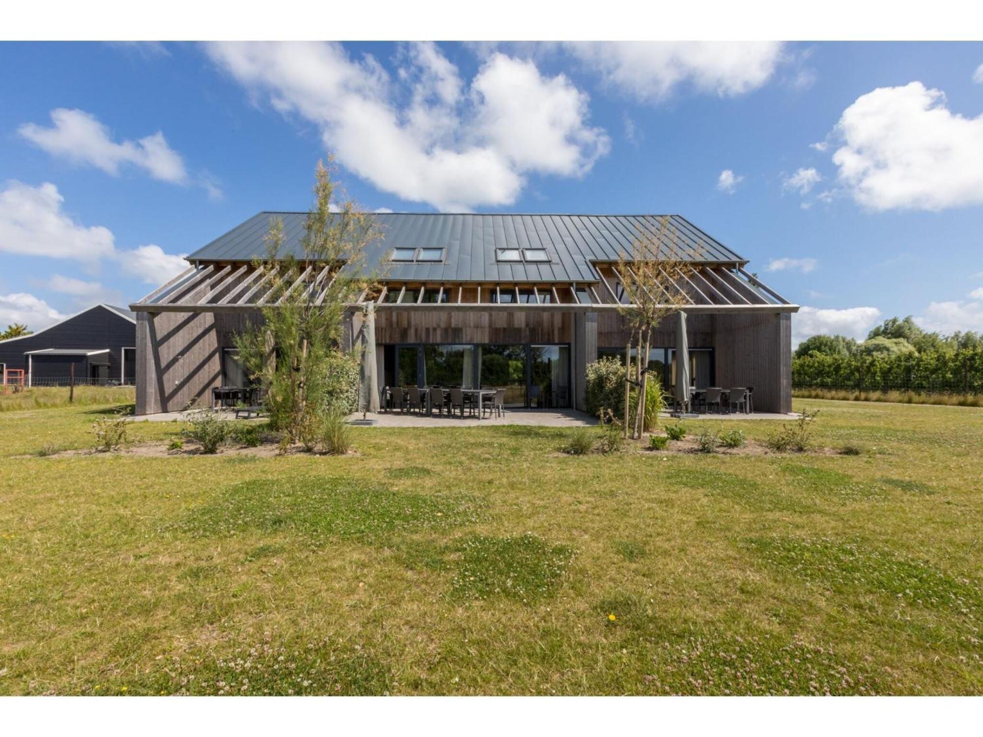 Vakantiehuis Semi Detached House In About 800 Meters From The
