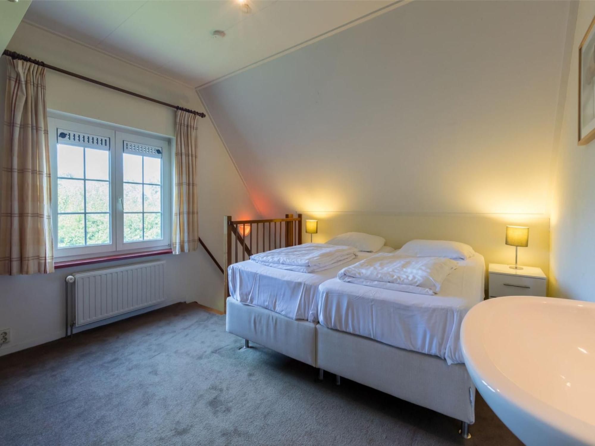 Semi Detached House In About 800 Meters From The Holiday home Vrouwenpolder